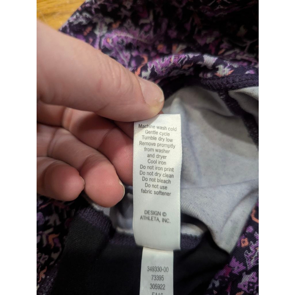 Athleta Chaturanga Patterned Crop Leggings Small Tall - Picture 5 of 10